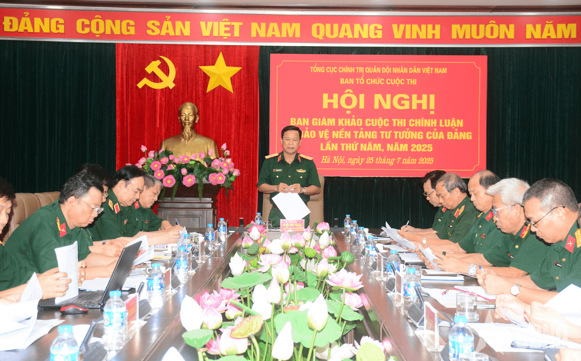 Toàn quân có 260 tác phẩm bảo vệ nền tảng tư tưởng của Đảng dự thi cấp toàn quốc