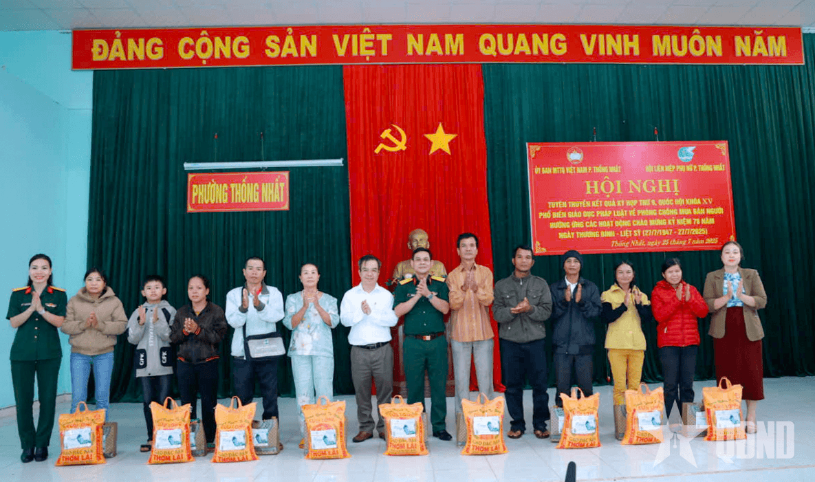 Bệnh viện Quân y 211: Nhiều hoạt động tri ân gia đình chính sách, người có công