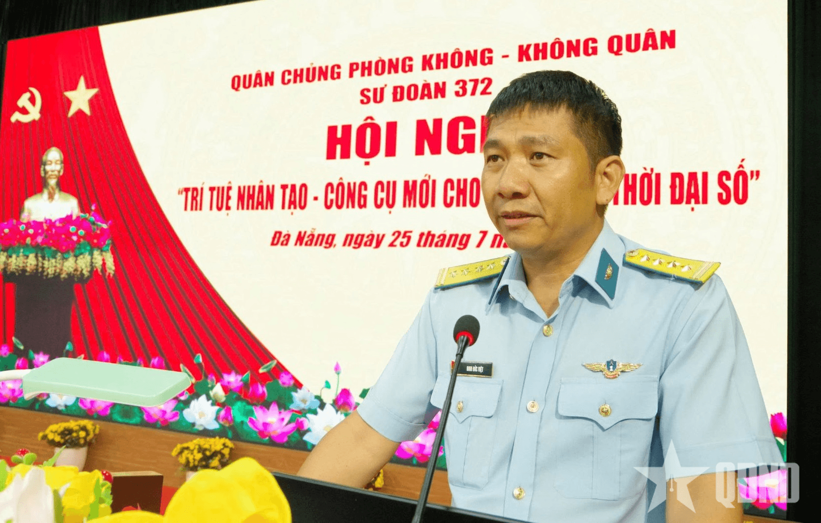 Sư đoàn Không quân 372 tổ chức Hội nghị “Trí tuệ nhân tạo - Công cụ mới cho quân nhân thời đại số”