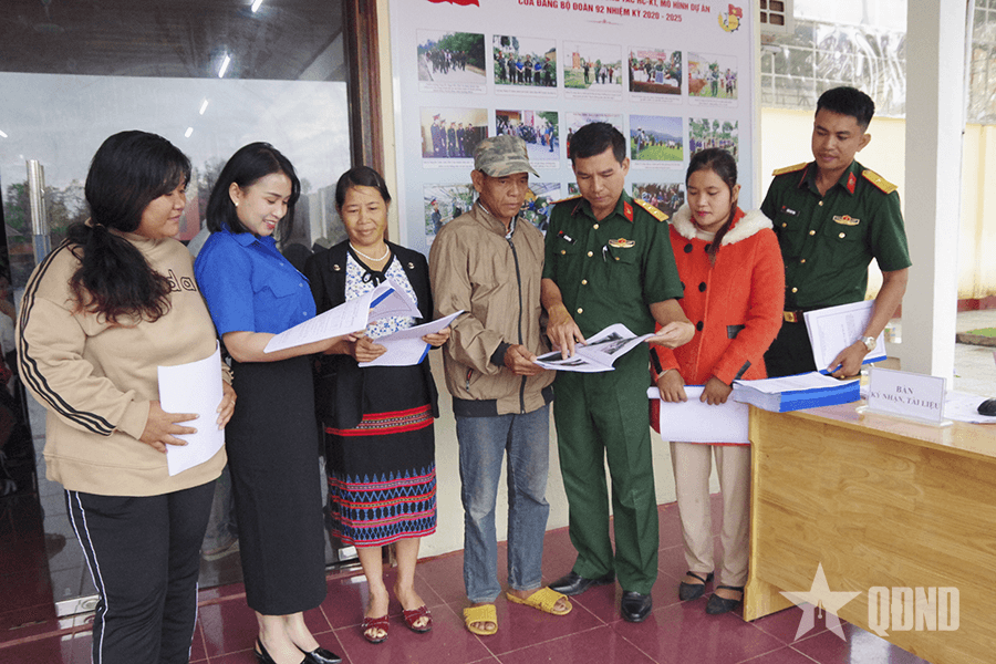 Đưa kỹ thuật về với đồng bào vùng biên