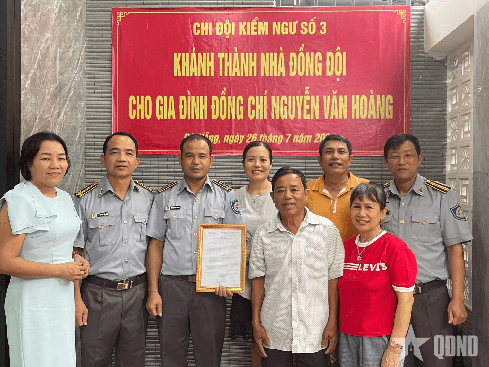 Chi đội Kiểm ngư số 3 bàn giao nhà đồng đội tặng nhân viên có hoàn cảnh khó khăn