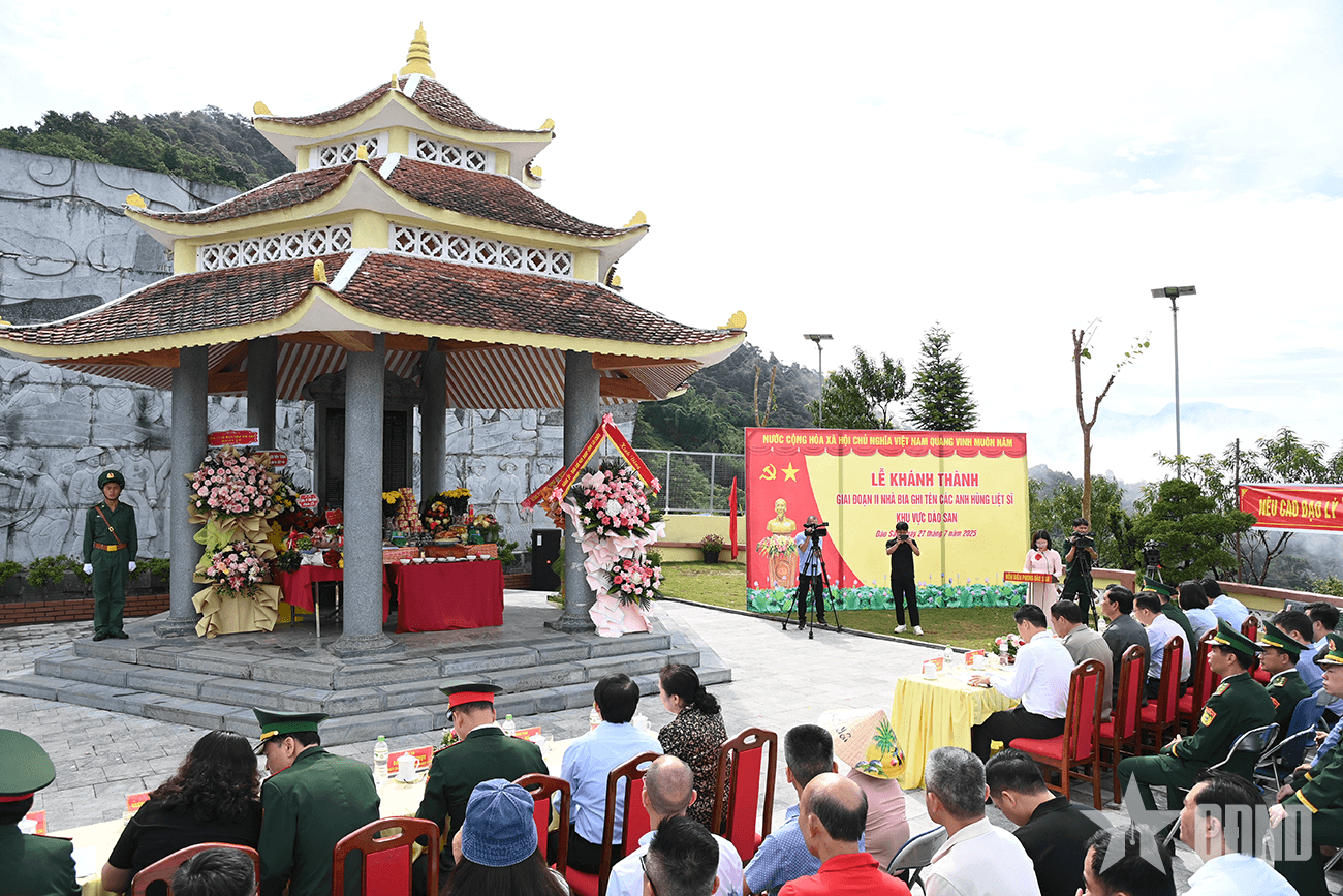 Lai Châu: Khánh thành nhà bia ghi tên các Anh hùng liệt sĩ khu vực Dào San