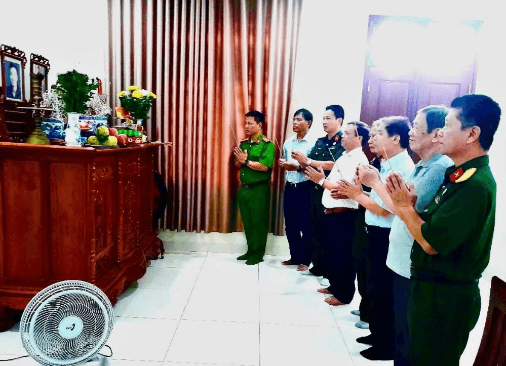 Tri ân anh hùng liệt sĩ ngay tại gia đình