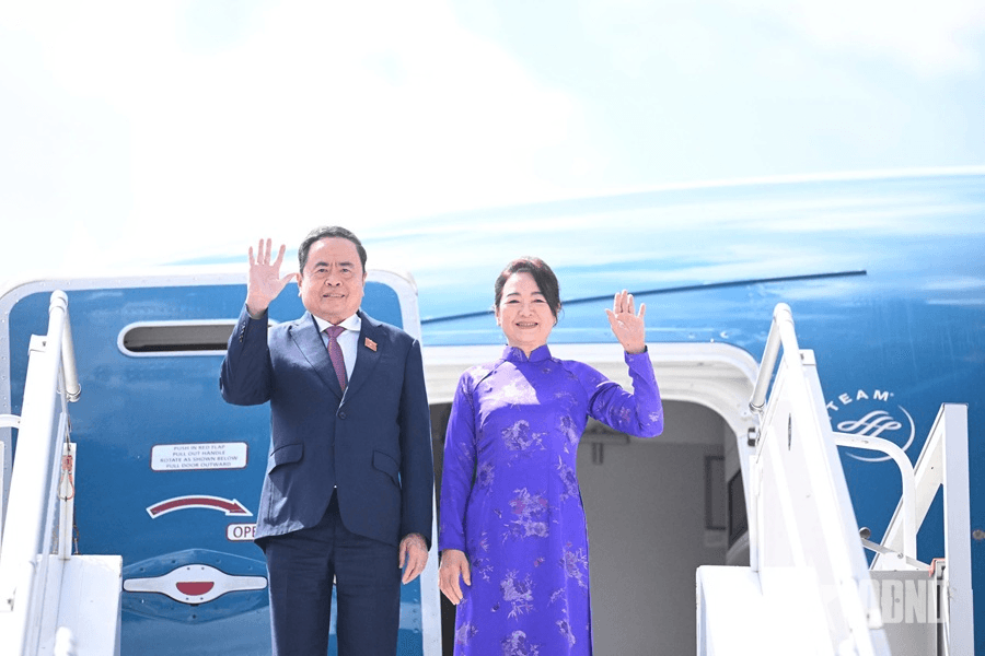 Chủ tịch Quốc hội Trần Thanh Mẫn và phu nhân đến Thụy Sĩ, bắt đầu tham dự Hội nghị các Chủ tịch Quốc hội thế giới