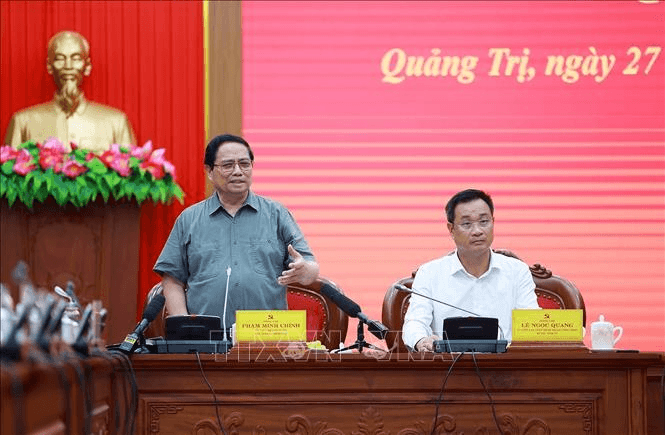 Thủ tướng Phạm Minh Chính: Quảng Trị phải biến đau thương thành sức mạnh nội sinh để vươn lên sống mãnh liệt hơn nữa