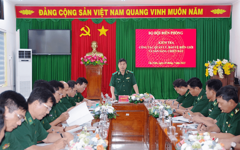 Kiểm tra công tác chuyển trạng thái sẵn sàng chiến đấu và công tác quản lý, bảo vệ biên giới tại BĐBP tỉnh Tây Ninh