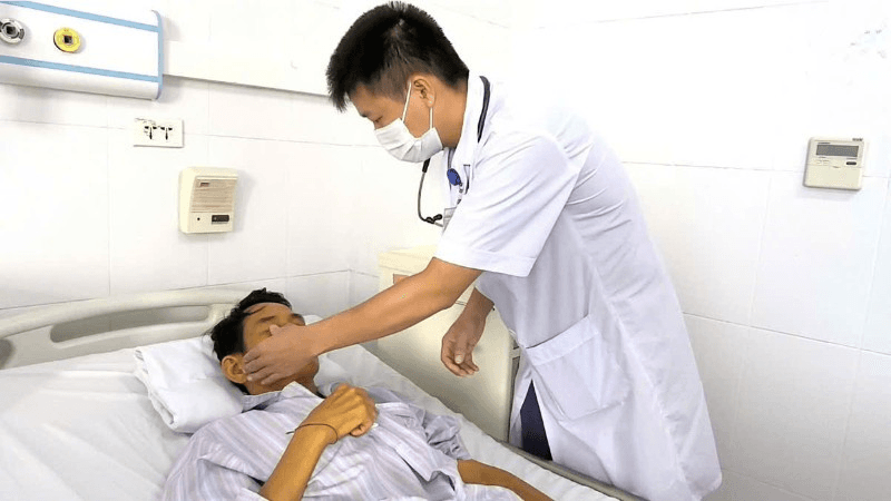 Suy gan, suy thận cấp do nhiễm khuẩn từ vết thương nhỏ