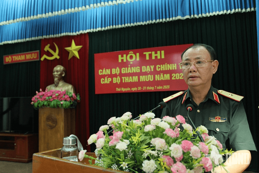 Bộ Tham mưu Quân khu 1 tổ chức Hội thi cán bộ giảng dạy chính trị năm 2025