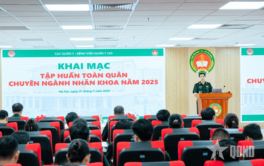 Tập huấn toàn quân chuyên ngành nhãn khoa năm 2025