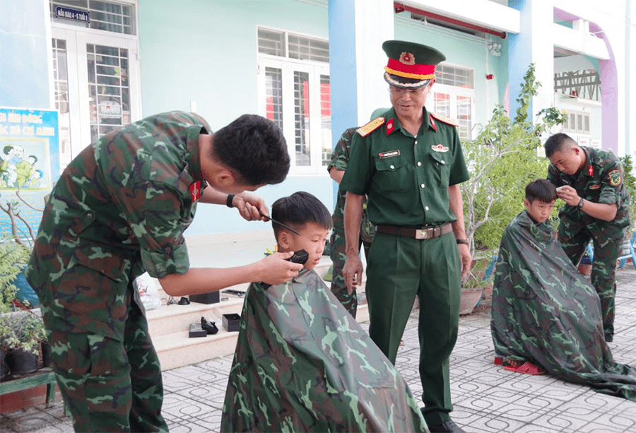 Kết nối yêu thương, thắp sáng niềm tin nơi vùng sâu, vùng xa