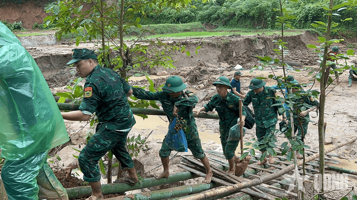 Kịp thời giúp dân trong nguy khó