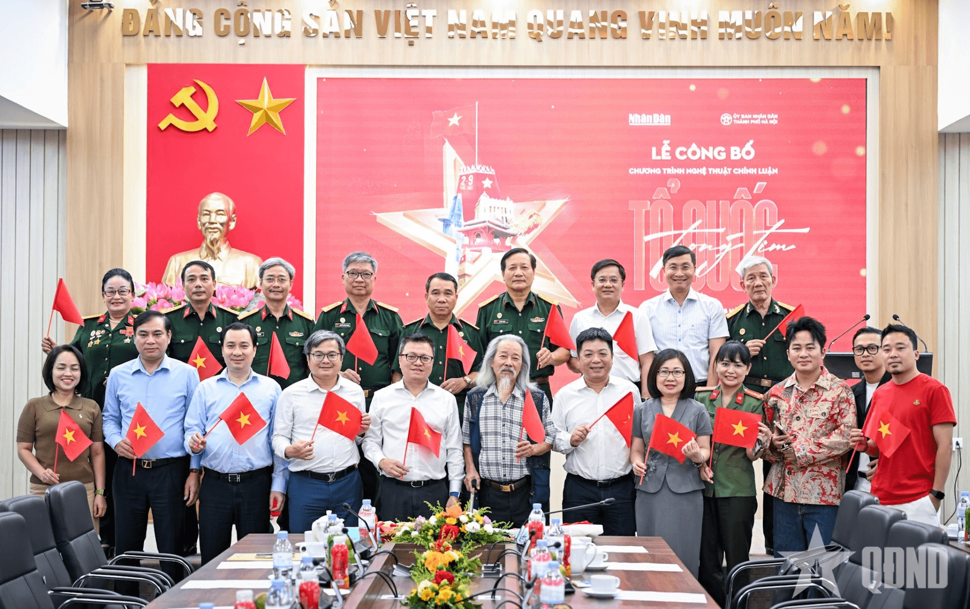 Hàng chục nghìn khán giả sẽ hát Quốc ca trong “Tổ quốc trong tim”