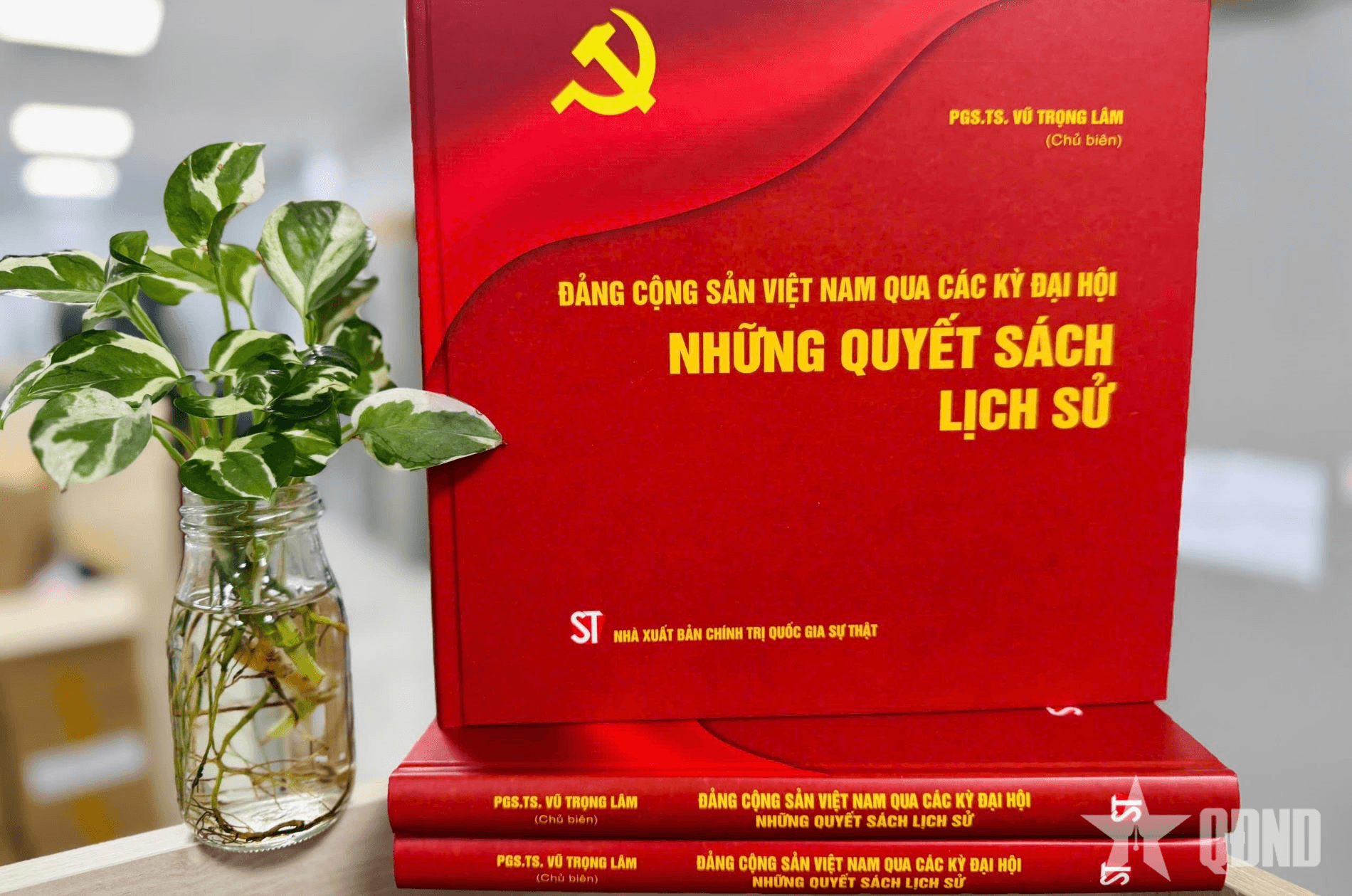 Nhìn lại những quyết sách lịch sử của Đảng Cộng sản Việt Nam