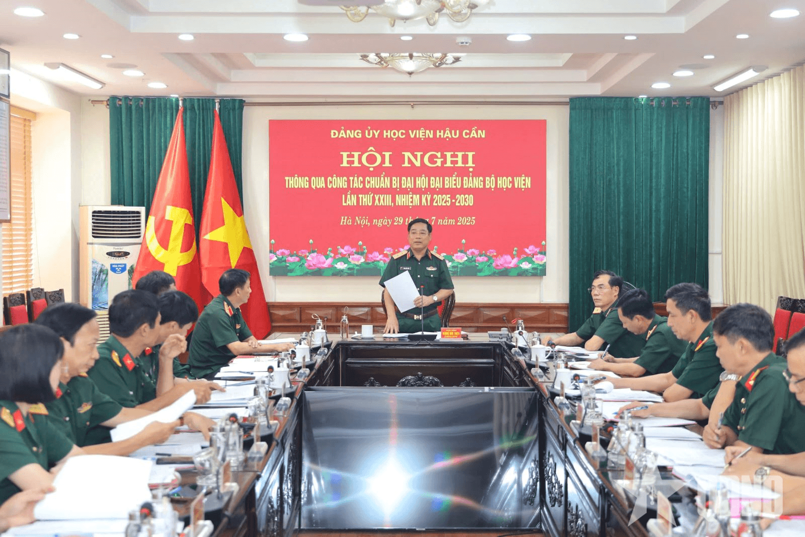 Chuẩn bị chu đáo, quyết tâm tổ chức thành công Đại hội đại biểu Đảng bộ Học viện Hậu cần lần thứ XXIII