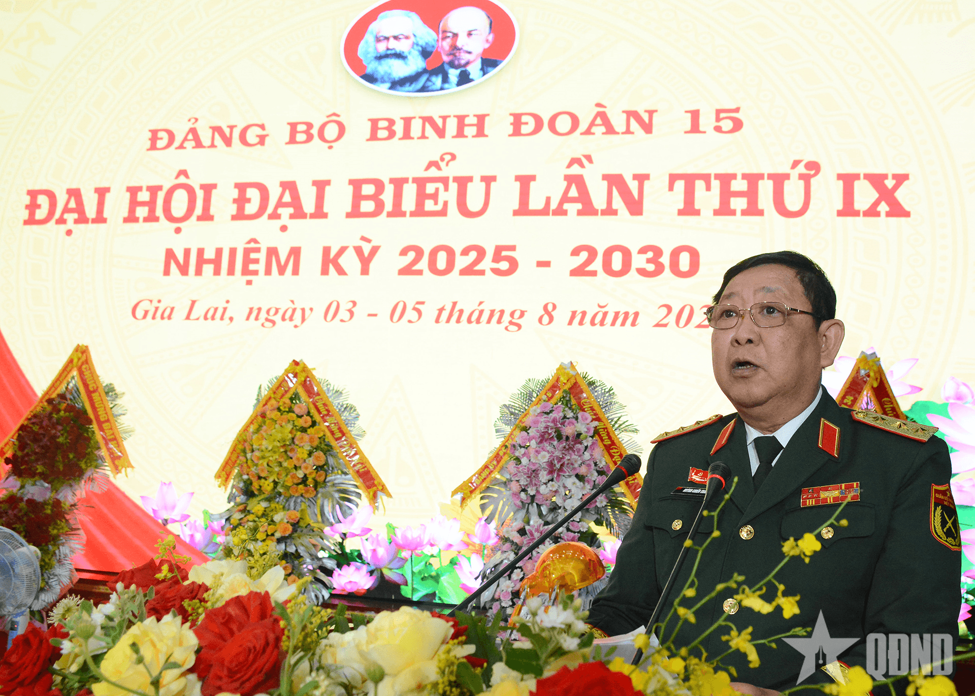 Thượng tướng Huỳnh Chiến Thắng dự và phát biểu chỉ đạo Đại hội Đảng bộ Binh đoàn 15 lần thứ IX