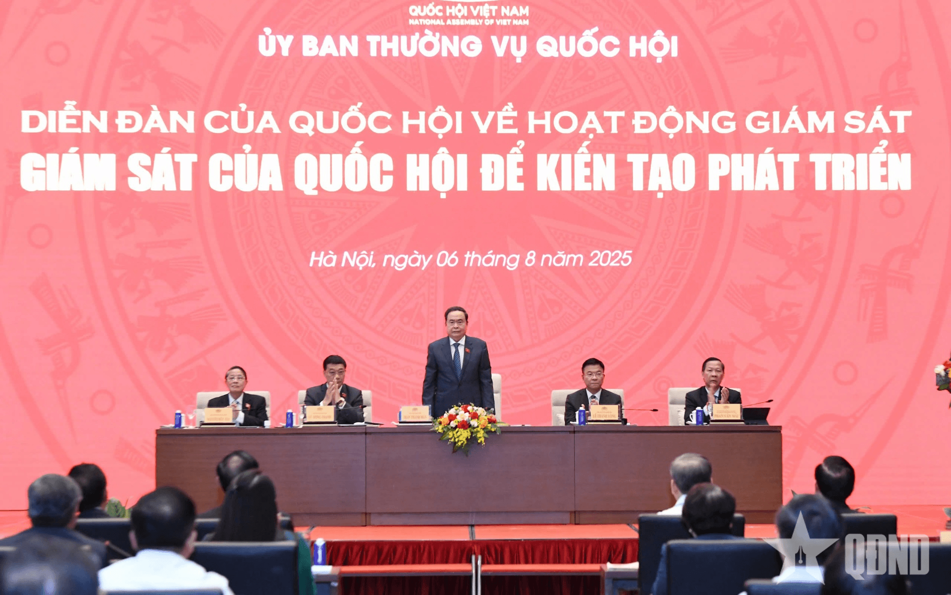 “Kênh cảnh báo sớm” đối với các vấn đề lớn của đất nước