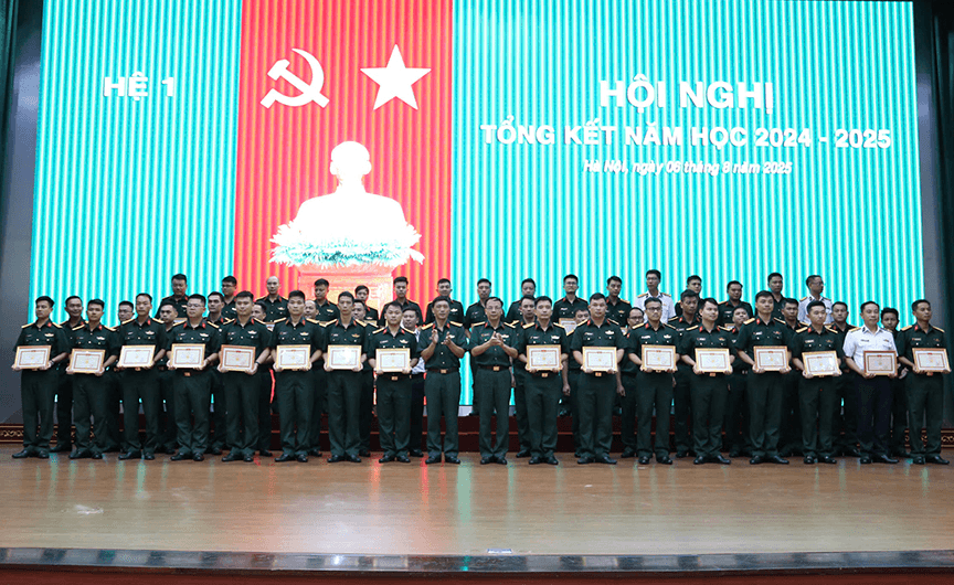 Hệ Đào tạo Cán bộ chính trị cấp chiến thuật, chiến dịch, Học viện Chính trị tổng kết năm học 2024-2025