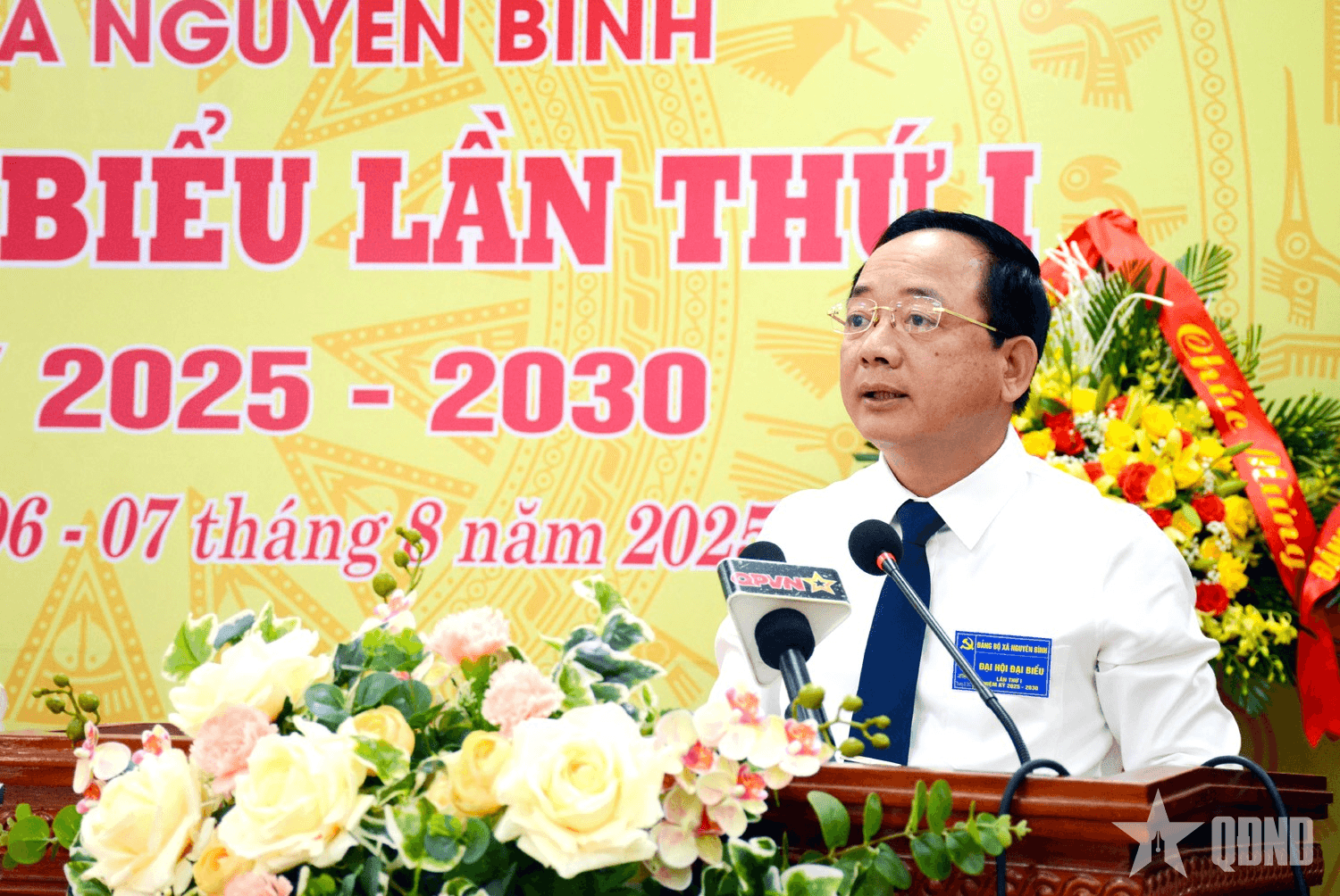 Đại tướng Trịnh Văn Quyết dự, phát biểu chỉ đạo Đại hội đại biểu Đảng bộ xã Nguyên Bình, tỉnh Cao Bằng