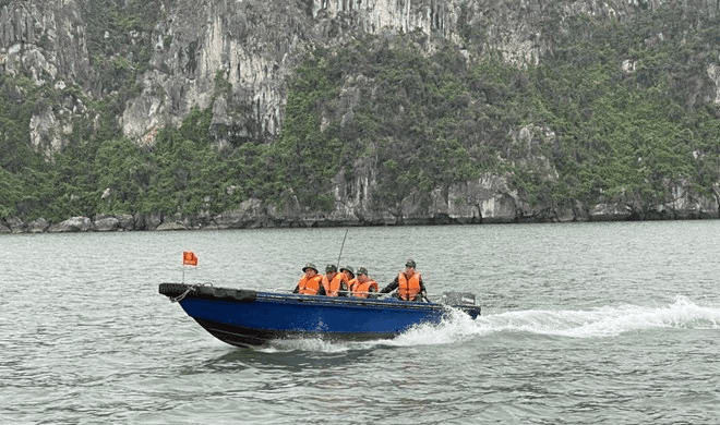 Nâng cao độ an toàn cho đội tàu du lịch trên vịnh Hạ Long