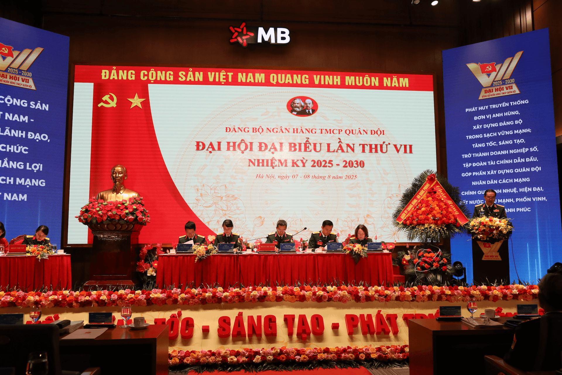MB xây dựng Đảng bộ vững mạnh toàn diện trong thời kỳ mới