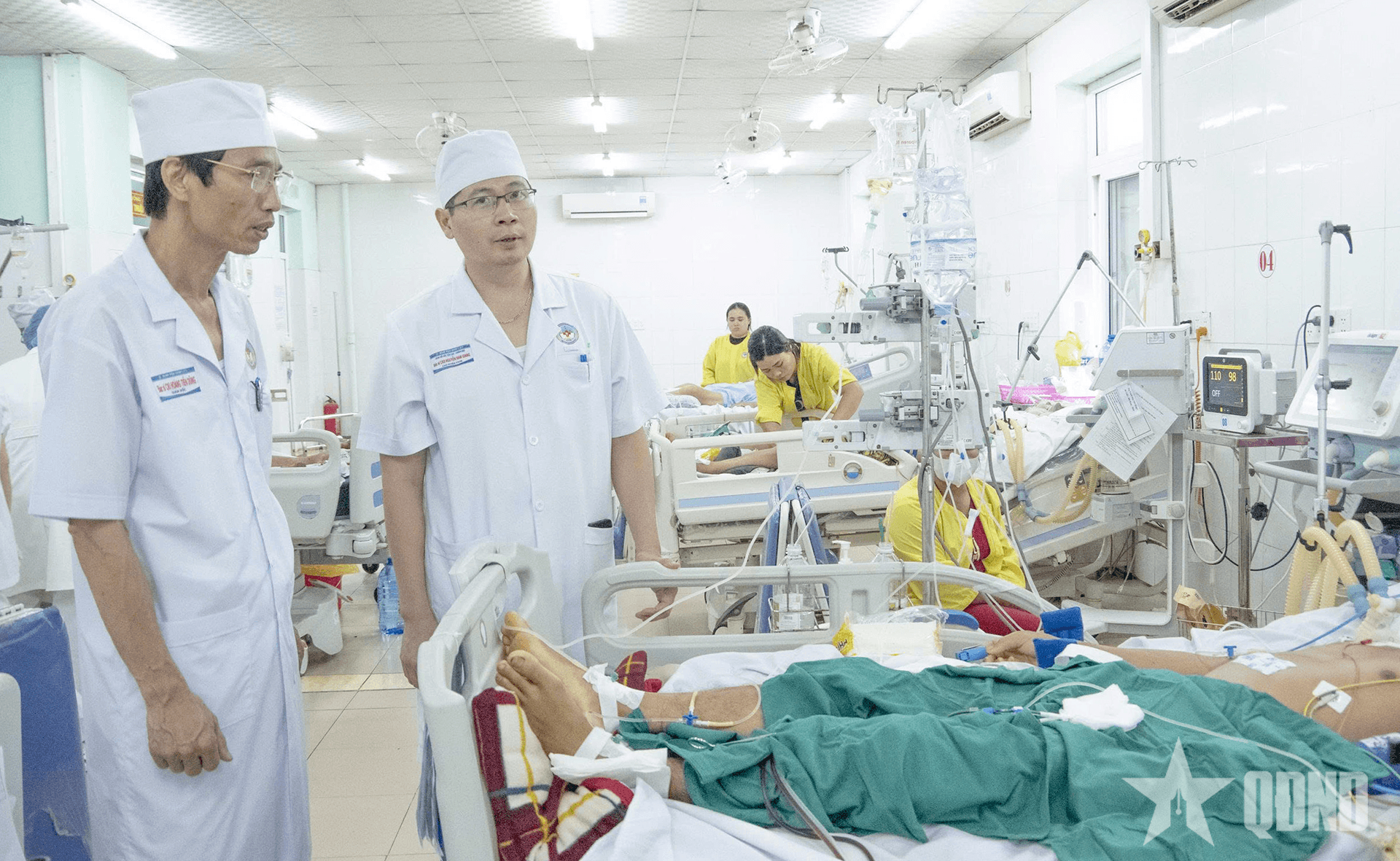 Bệnh viện Quân y 211: Cứu dân, giúp dân là trên hết, trước hết
​