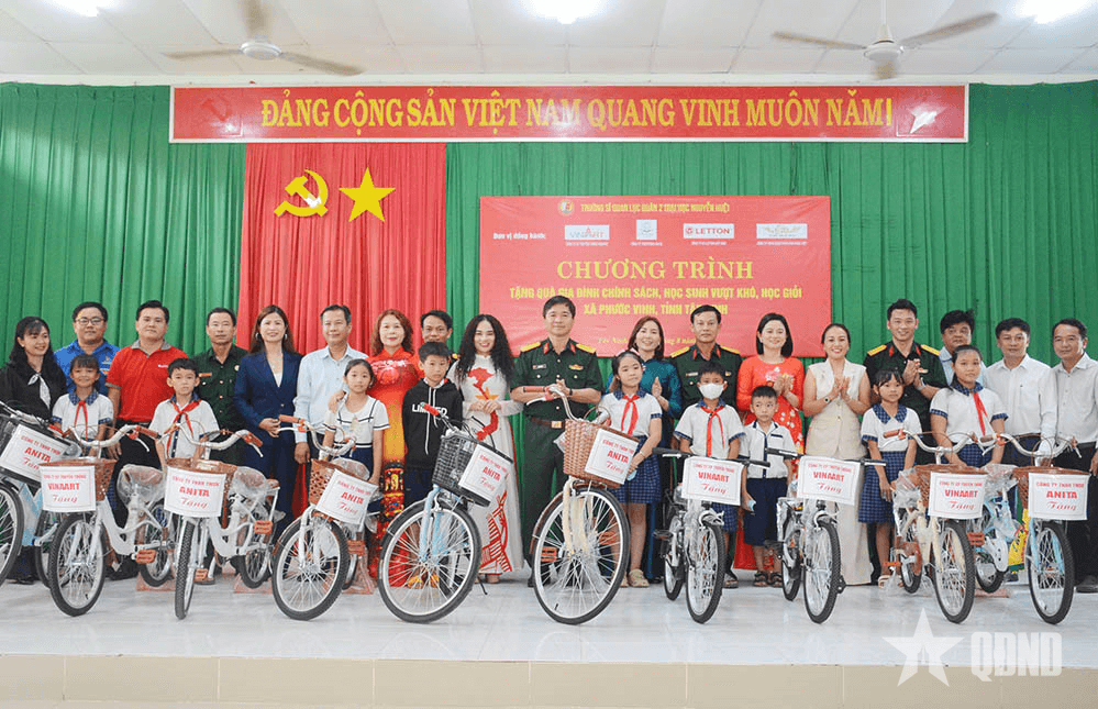 Trường Sĩ quan Lục quân 2 về nguồn, tổ chức các hoạt động ý nghĩa tại Tây Ninh