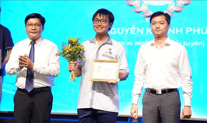 Đoàn Hà Nội giành giải Nhất Hội thi Tin học trẻ toàn quốc