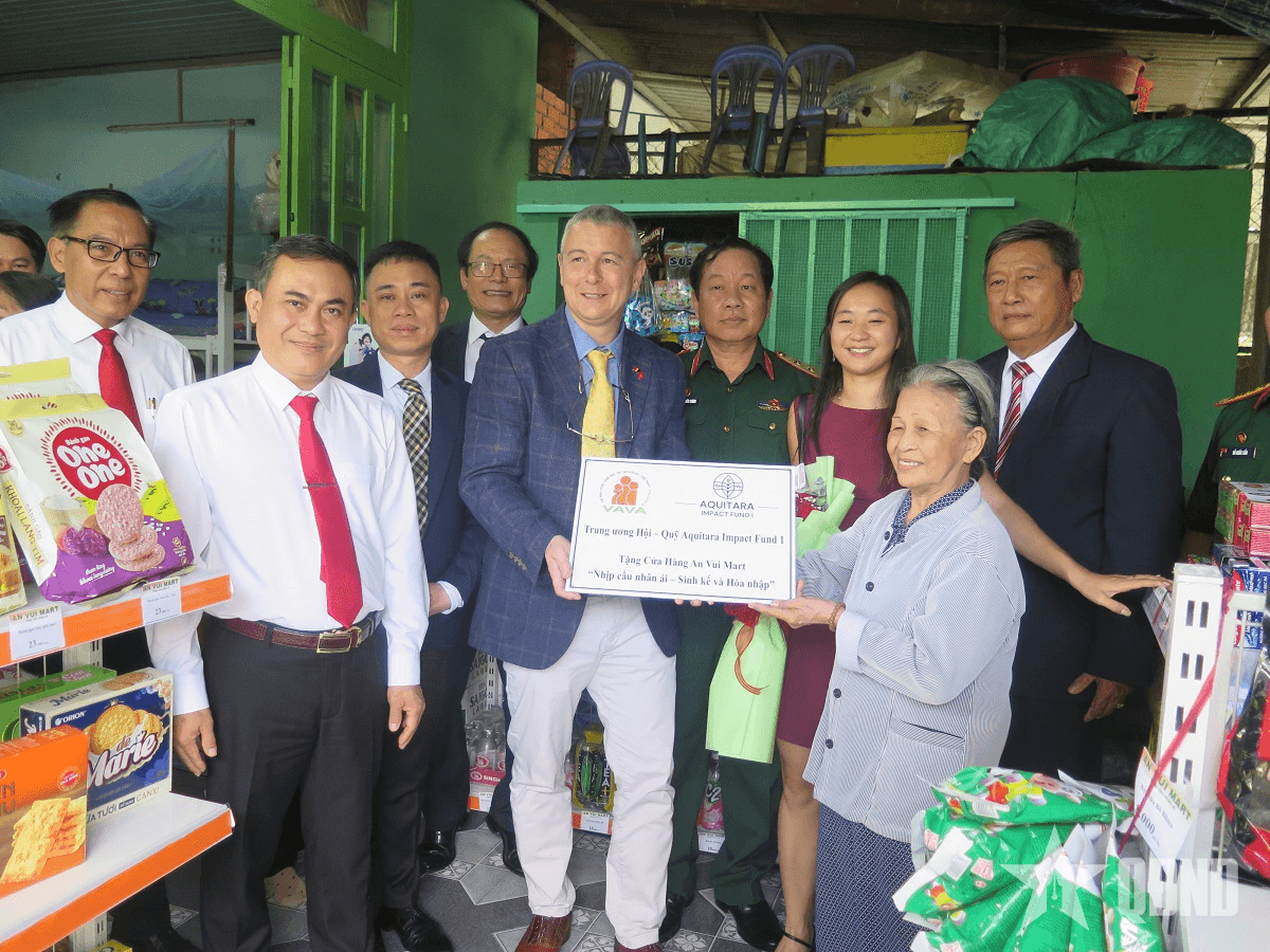 Hỗ trợ sinh kế, giúp nạn nhân chất độc da cam hòa nhập cộng đồng