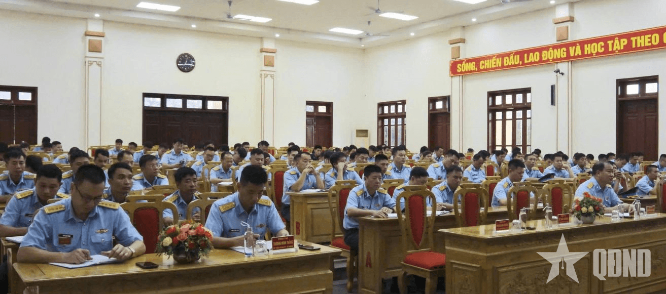 Đảng ủy Sư đoàn 365 thông báo nhanh kết quả Hội nghị Trung ương 12, khóa XIII