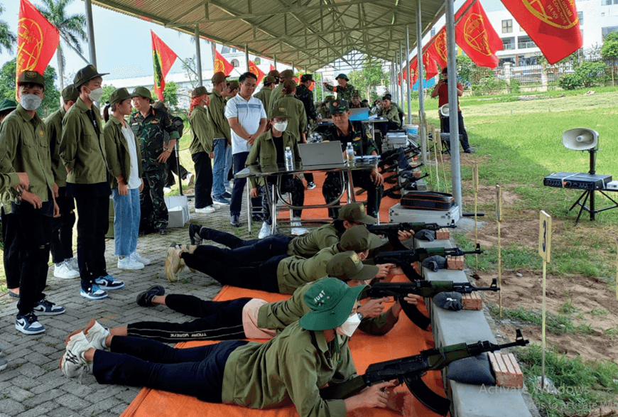 Nghiên cứu cải tiến vũ khí trang bị kỹ thuật góp phần nâng cao khả năng chiến đấu, huấn luyện chiến đấu