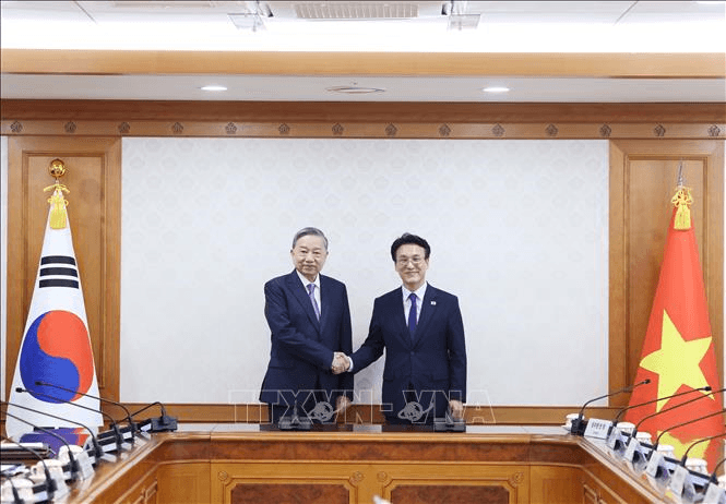 Tổng Bí thư Tô Lâm hội kiến Thủ tướng Hàn Quốc Kim Min Seok