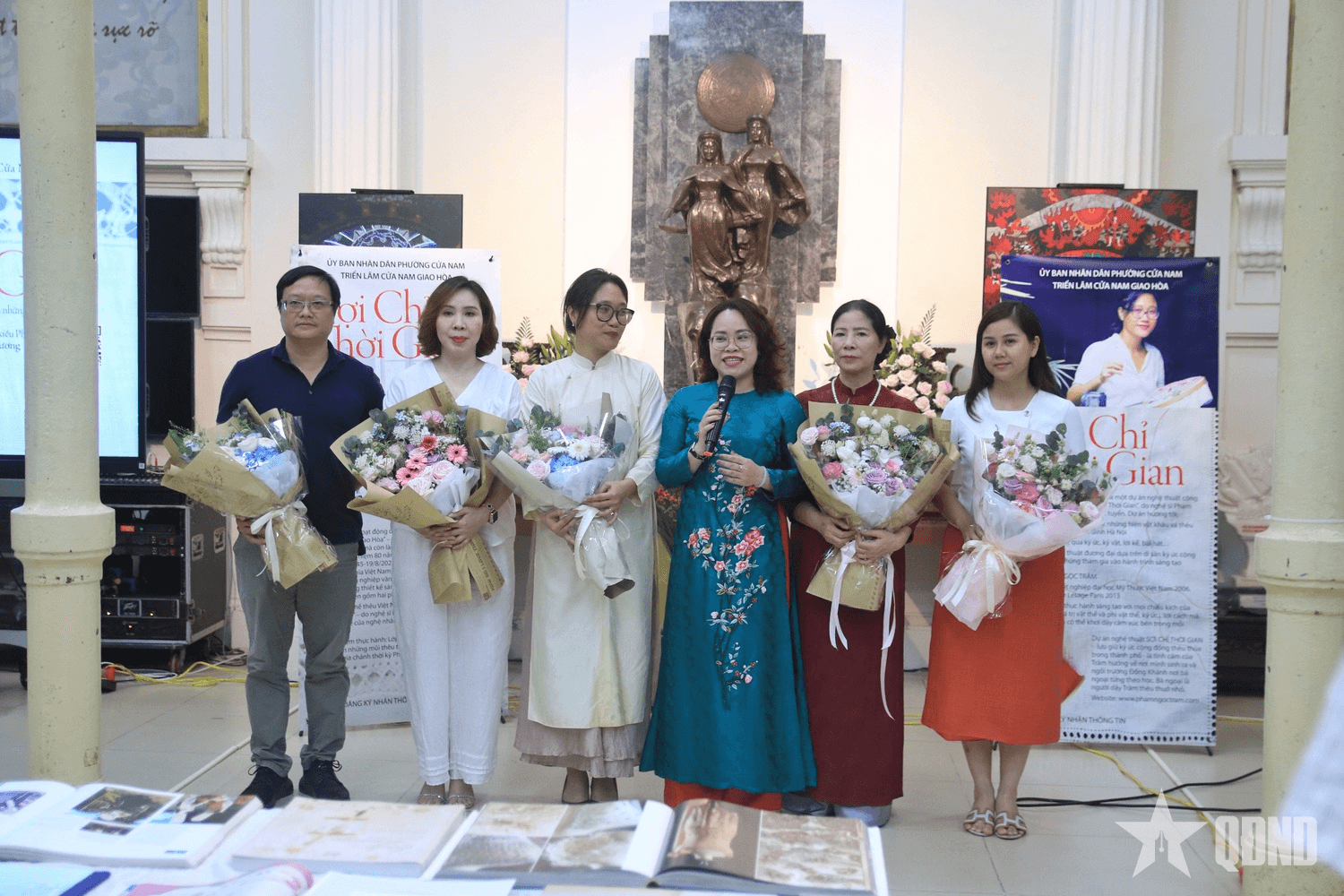 “Sợi chỉ thời gian” - Không gian di sản Trưng Vương sống lại cùng ký ức thêu thùa Hà Nội