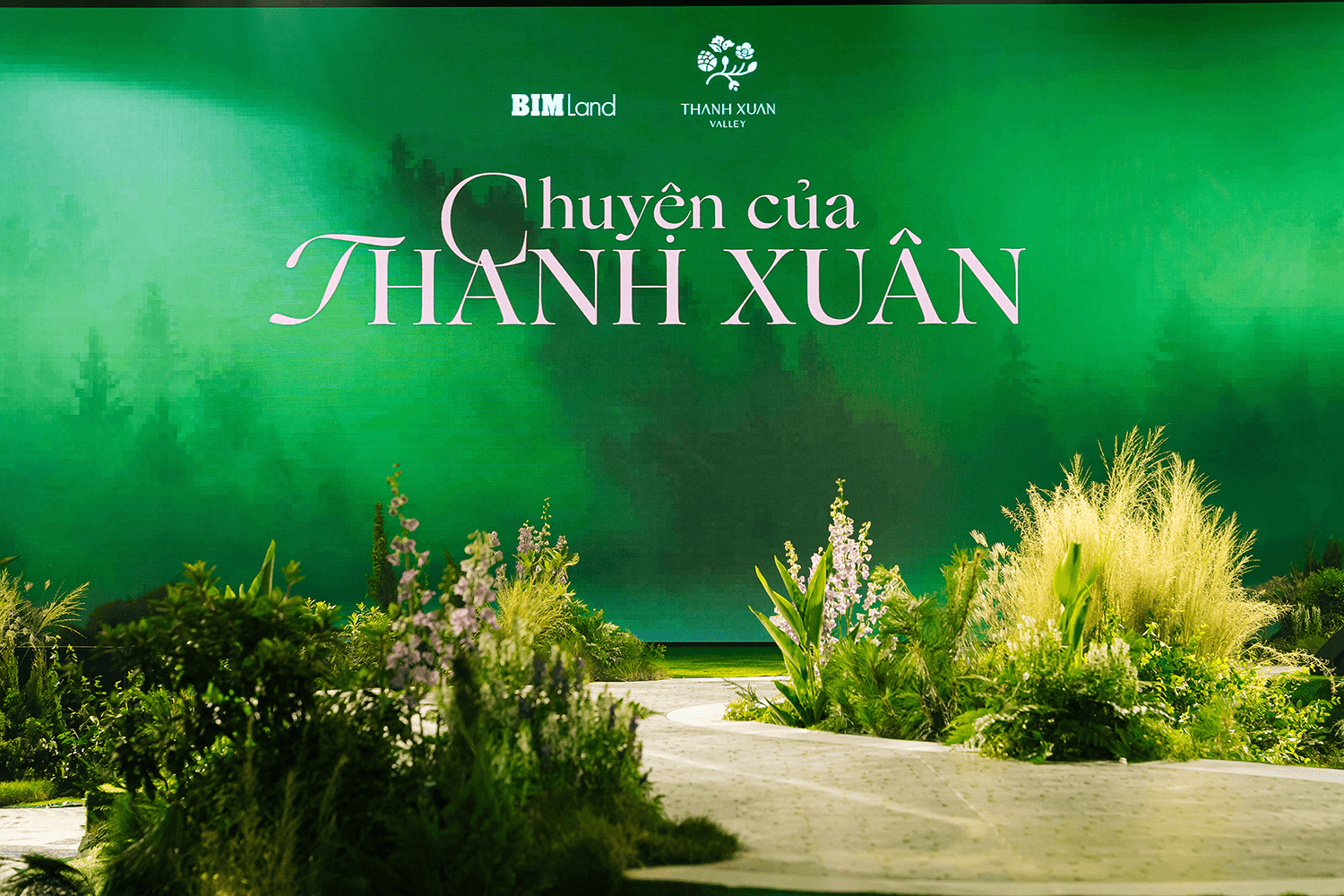 BIM Land chạm đến cảm xúc của cộng đồng ưu tú qua “Chuyện của Thanh Xuân”