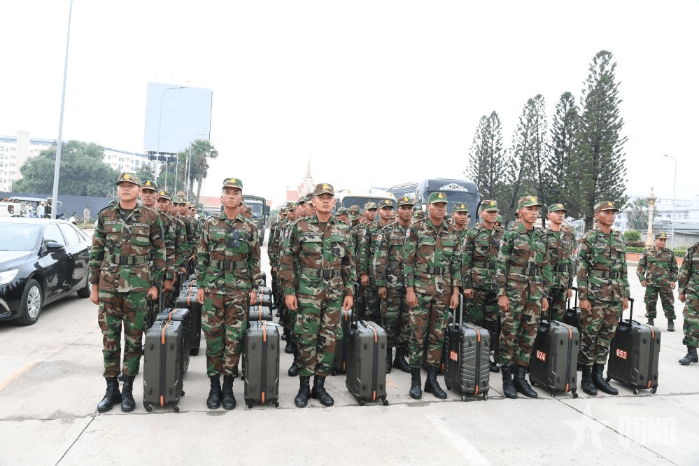 Bộ CHQS tỉnh Tây Ninh đón đoàn Quân đội Hoàng gia Campuchia tham gia nhiệm vụ diễu binh