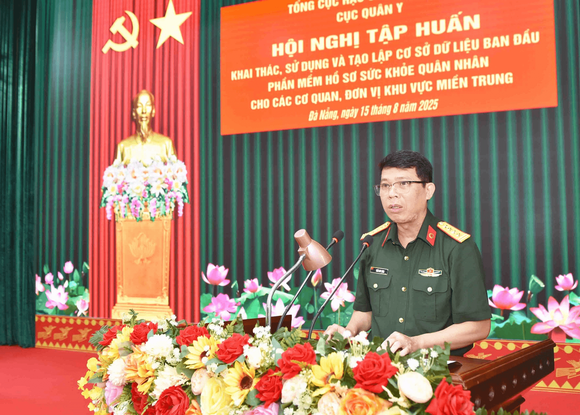 Tập huấn tạo lập cơ sở dữ liệu ban đầu phần mềm hồ sơ sức khỏe quân nhân tại khu vực miền Trung
