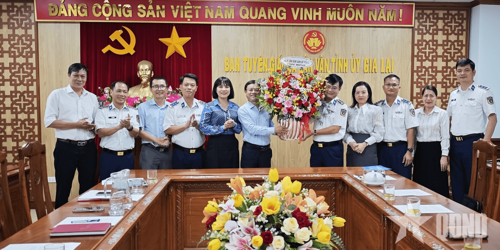 Bộ tư lệnh Vùng Cảnh sát biển 2 thăm, làm việc tại Ban Tuyên giáo và Dân vận Tỉnh ủy Gia Lai