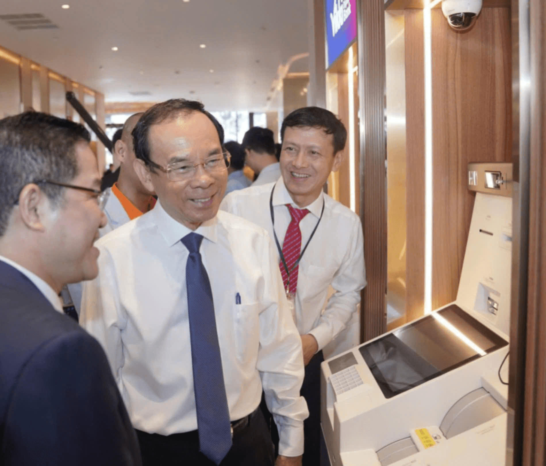 Khánh thành tòa nhà trung tâm tài chính Saigon Marina IFC cao 55 tầng

​