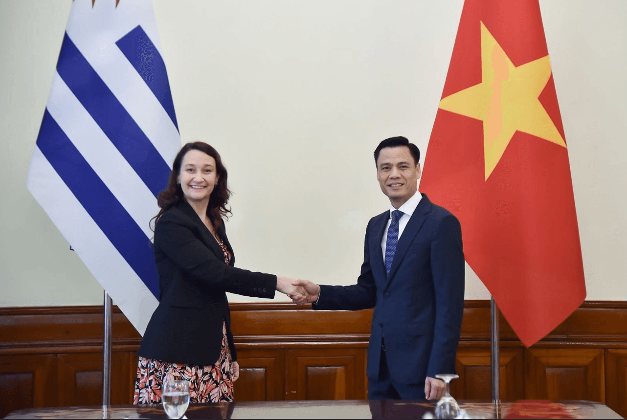 Tham khảo chính trị lần thứ V giữa hai Bộ Ngoại giao Việt Nam và Uruguay