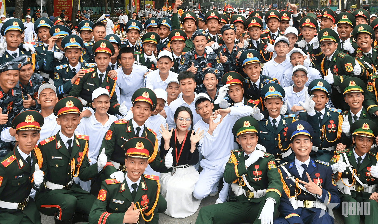 Không khí hân hoan buổi tổng hợp luyện A80 đầu tiên tại Quảng trường Ba Đình