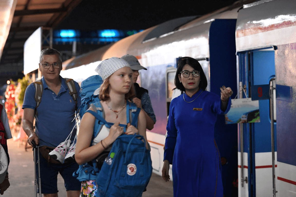 Ngành đường sắt tăng cường 51 chuyến tàu, điều chỉnh lịch trình để phục vụ Lễ Quốc khánh