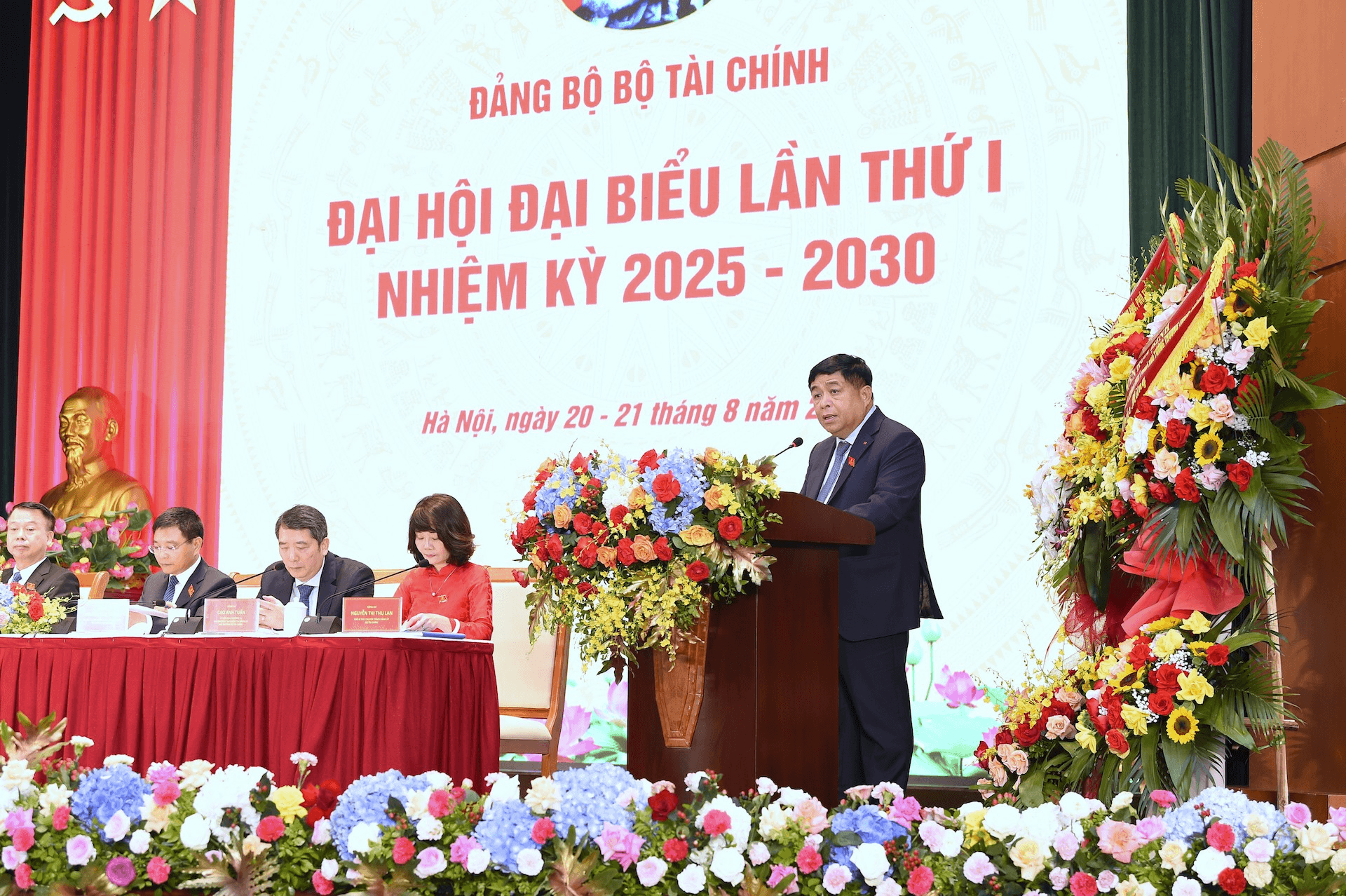 Viết tiếp những trang sử vàng đầy tự hào của ngành tài chính Việt Nam