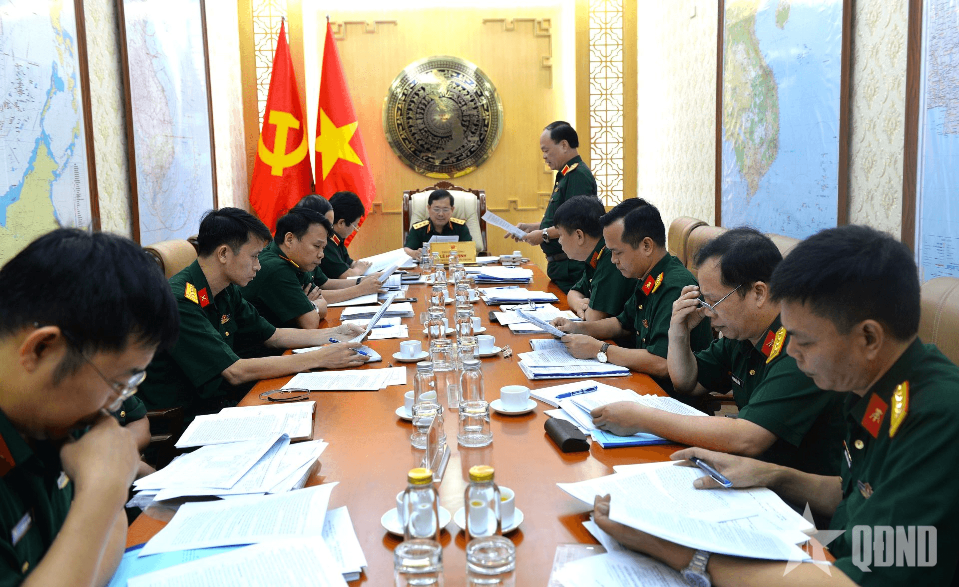 Thượng tướng Lê Huy Vịnh làm việc với Tổng cục Hậu cần - Kỹ thuật về nâng cao năng lực kiểm định kỹ thuật an toàn Quân đội