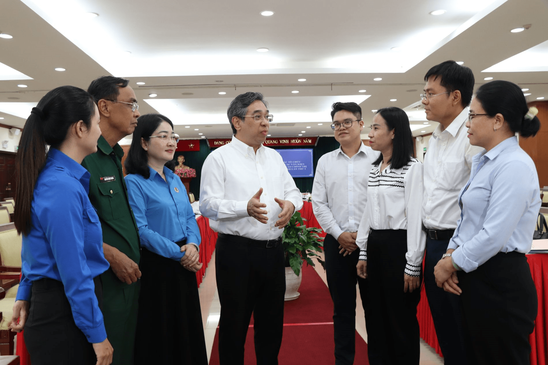 Thành ủy TP Hồ Chí Minh lấy ý kiến góp ý của các tổ chức chính trị - xã hội về dự thảo văn kiện Đại hội XIV của Đảng