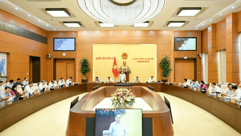 Điều chỉnh chương trình lập pháp năm 2025