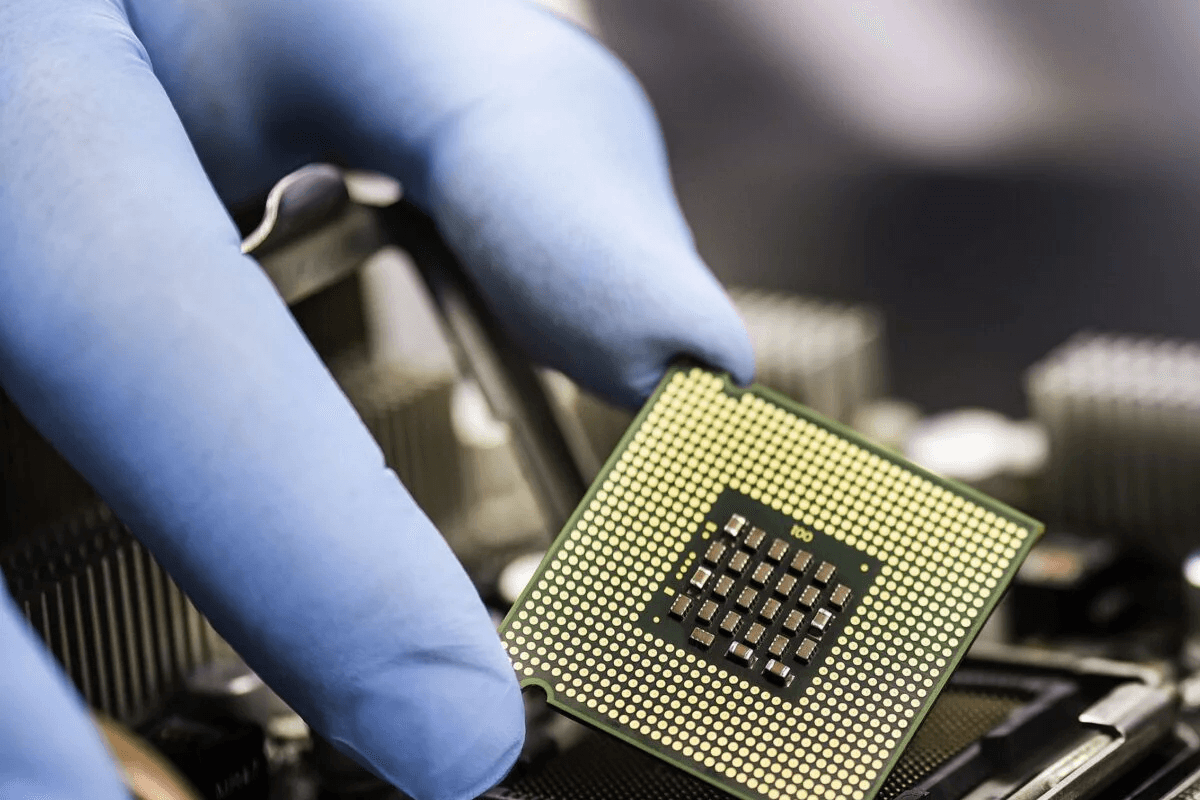 Đảm bảo an ninh và tự chủ công nghệ sản xuất chip của Việt Nam