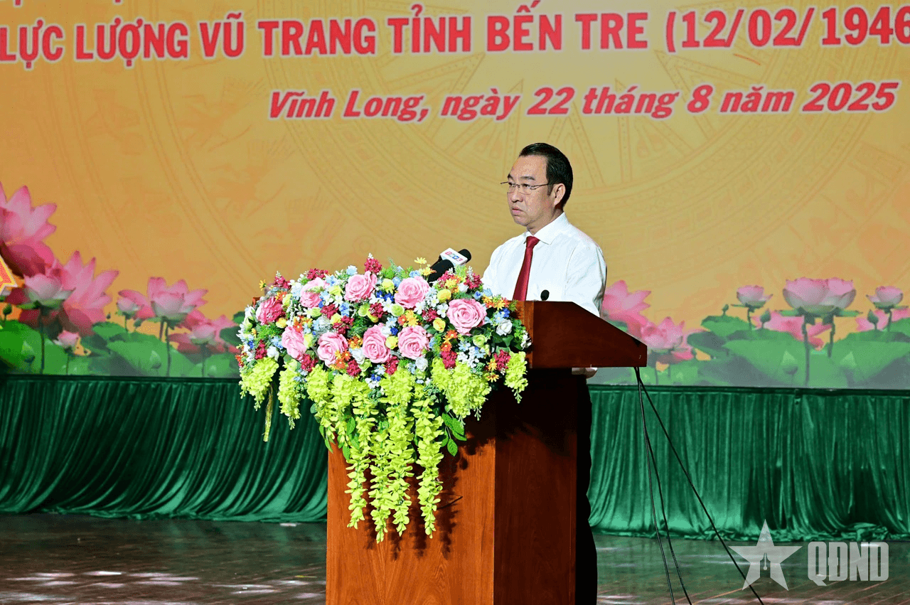 Kỷ niệm 80 năm ngày thành lập lực lượng vũ trang tỉnh Vĩnh Long