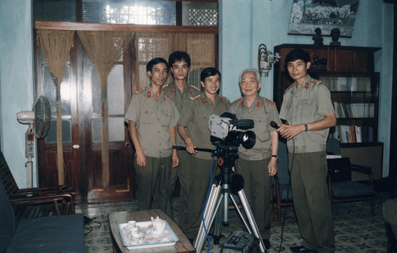 Liệt sĩ, nhà báo, Thượng tá Nguyễn Duy Thanh - Anh luôn trong trái tim tôi