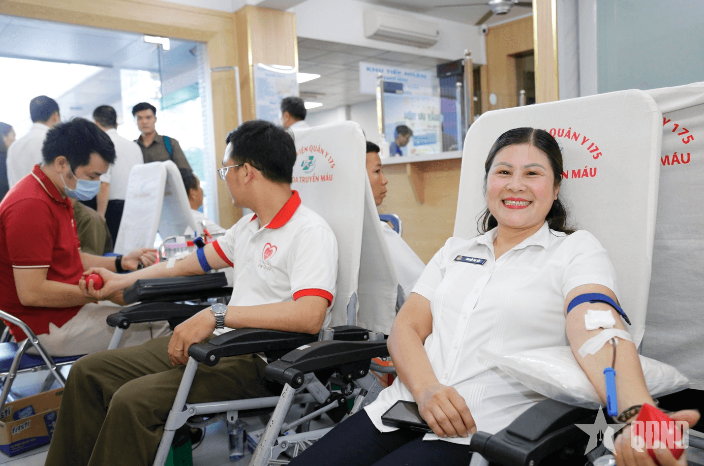 Binh đoàn 20: Nối vòng tay tình nguyện - hiến giọt máu yêu thương