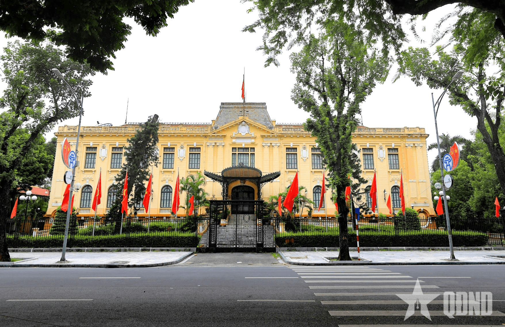Những di tích in dấu ấn lịch sử