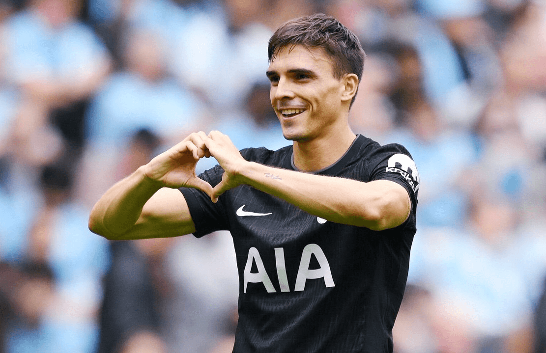 Ngoại hạng Anh: Man City gây thất vọng, Tottenham chiếm ngôi đầu